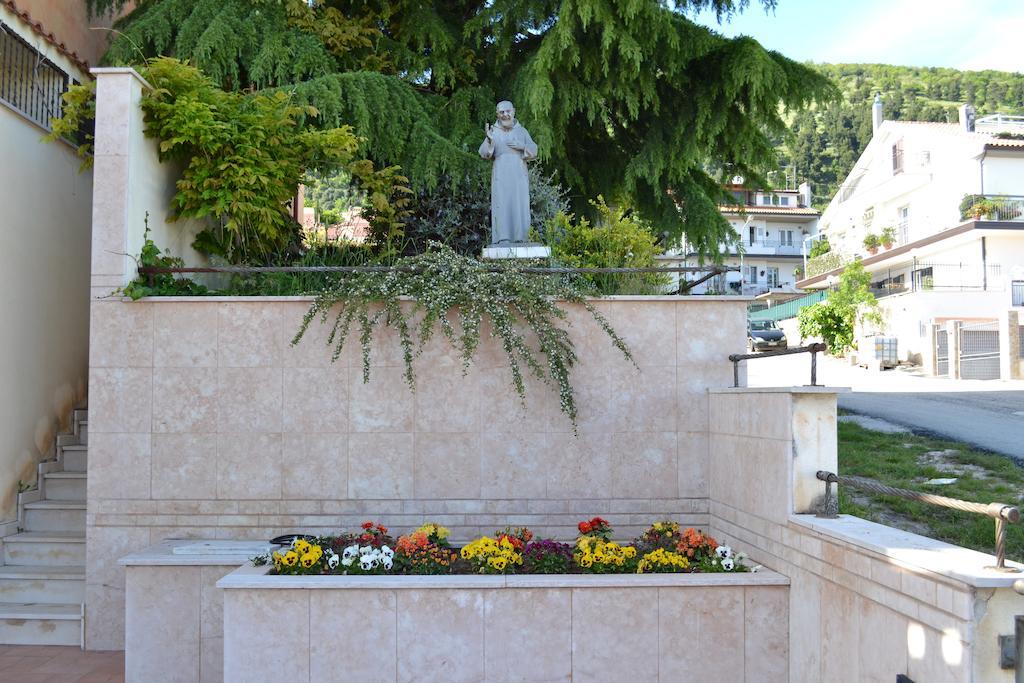 סן ג'יואבאני רוטונדו Hotel Valle Rossa מראה חיצוני תמונה