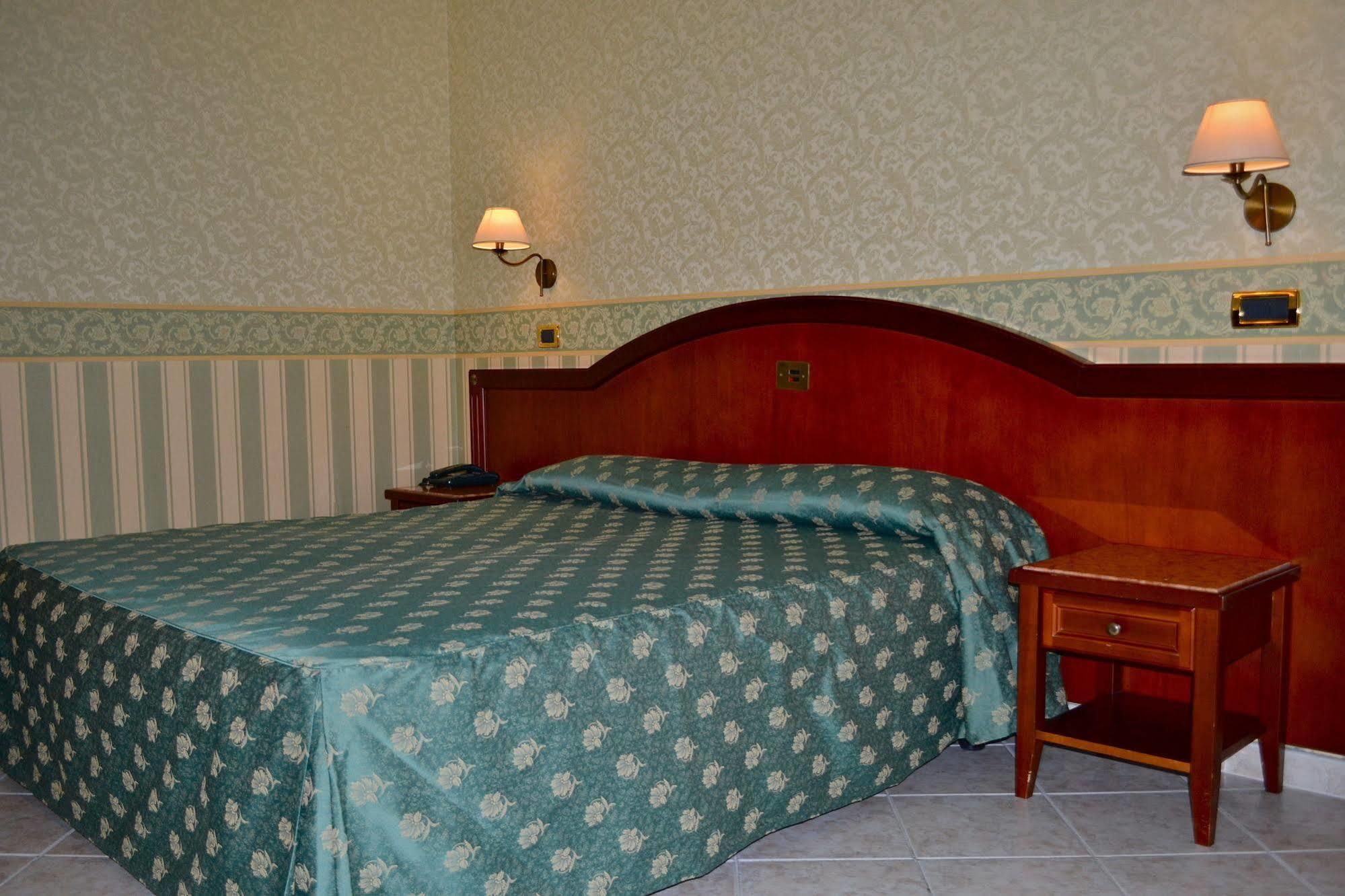 סן ג'יואבאני רוטונדו Hotel Valle Rossa מראה חיצוני תמונה